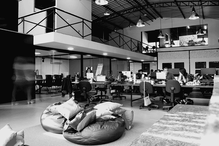 Escritório open plan 2020